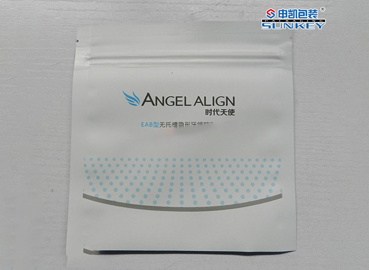 三边封德信网页版_德信（中国）袋